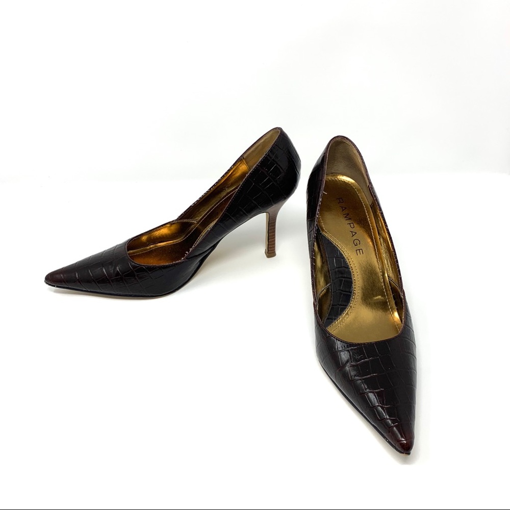Rampage Faux Alligator Pump
